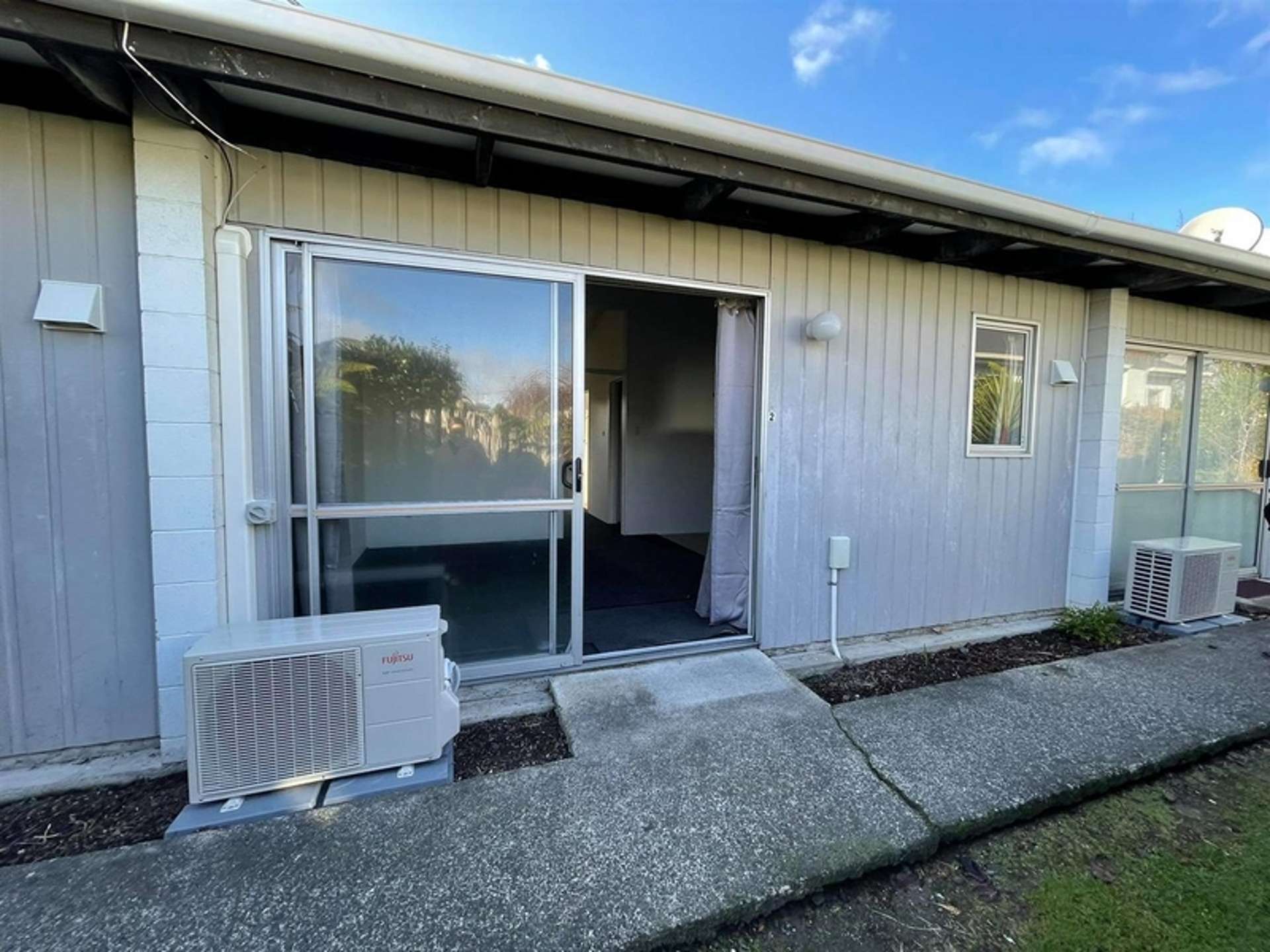 2/23 Elizabeth Street Masterton_0