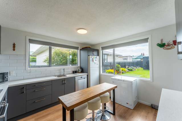 2/38A Maltby Avenue West End_2