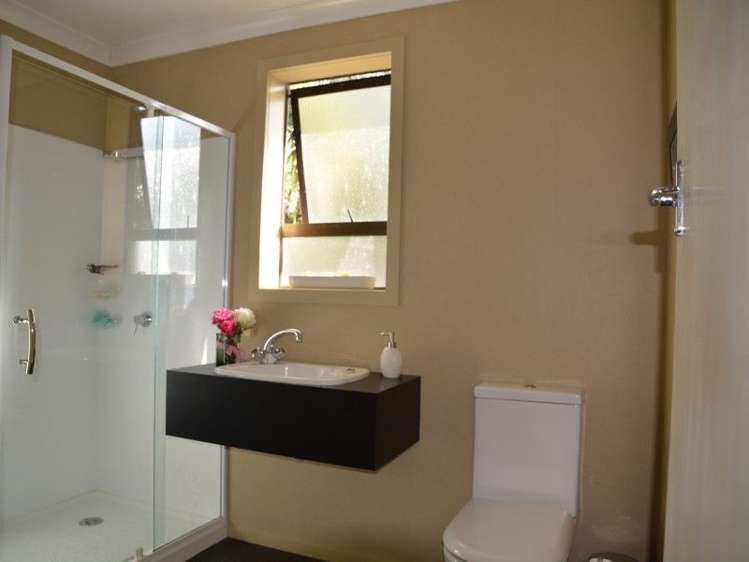 6a Raymond Street Bluff_8