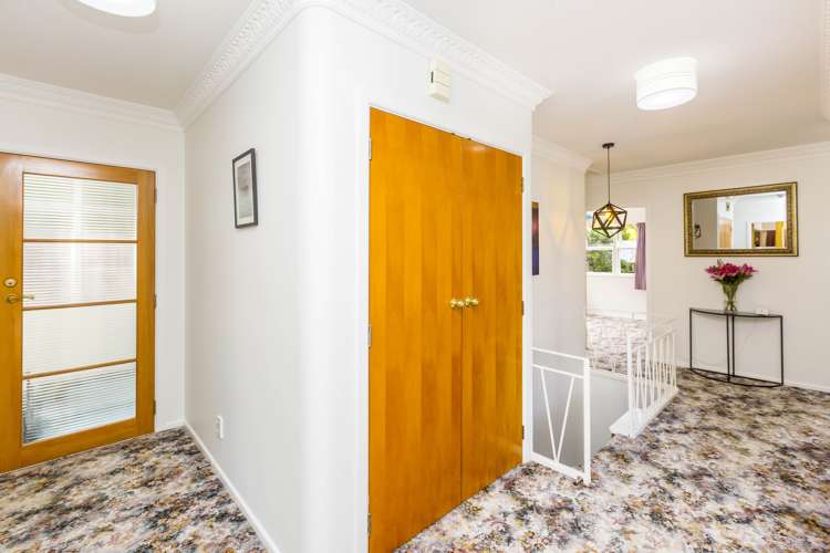 4 Dawn Grove Brown Owl_7