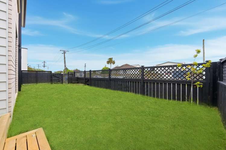 27A Von Sturmer Street Mangere East_12