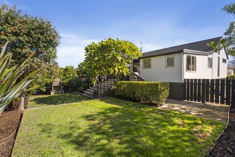 20 Taitapu Street Massey_16