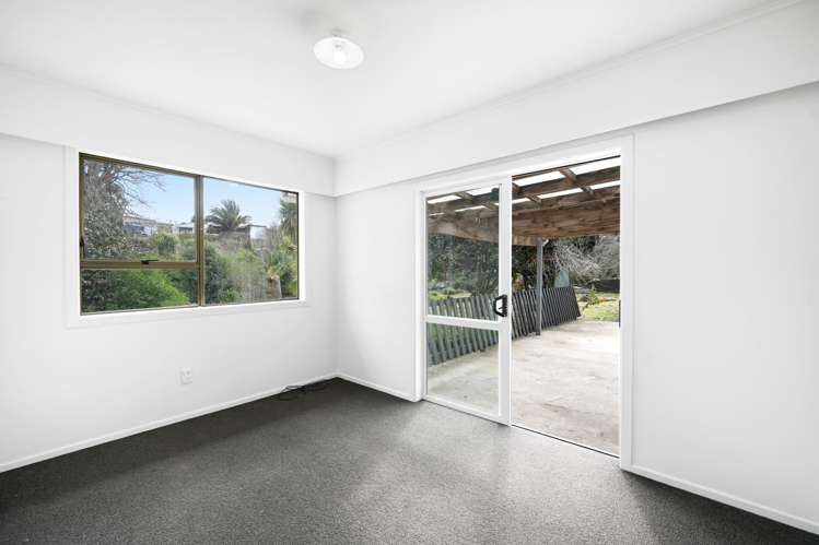 33 Frederick Drive Dinsdale_17