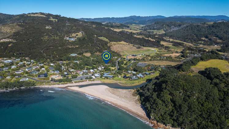 8 Pye Place Hot Water Beach_25