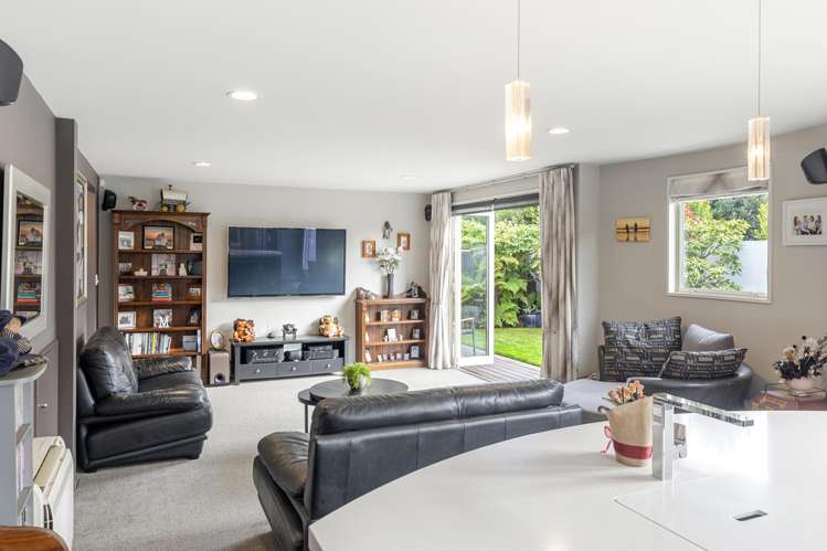 28 Mayfair Street Riccarton_9