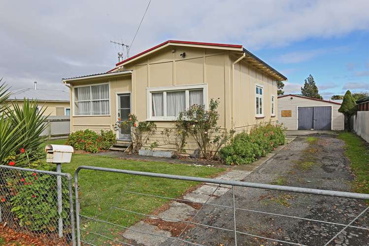 405 Murdoch Road East Akina_12