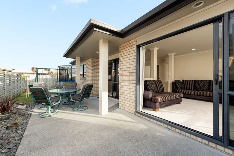 12/100 Millers Road Brookfield_11