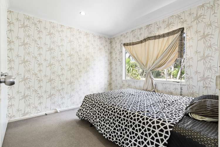 8 Dapple Place Flat Bush_5