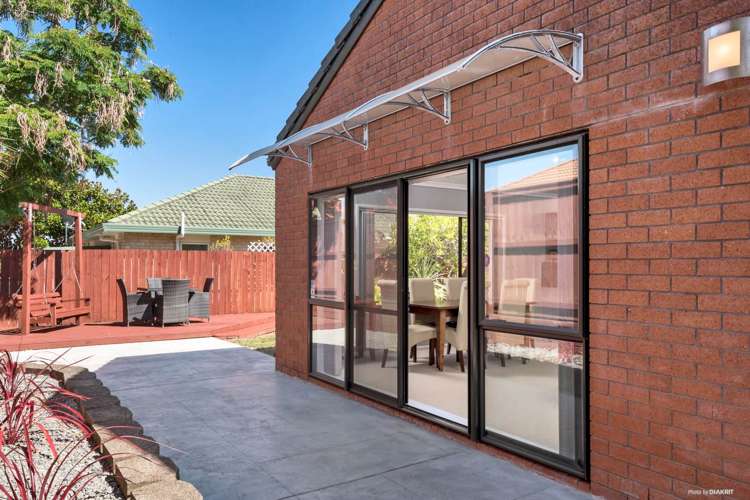 27 Newbliss Crescent East Tamaki Heights_25