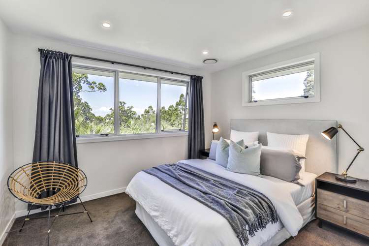 236a Scenic Drive Titirangi_16