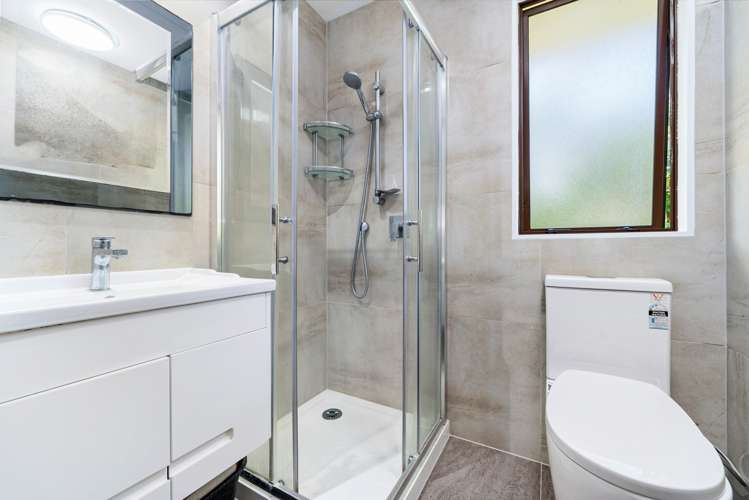 6/112 Solar Road Glen Eden_16