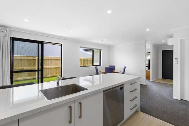 7 Matata Road Kenepuru_3