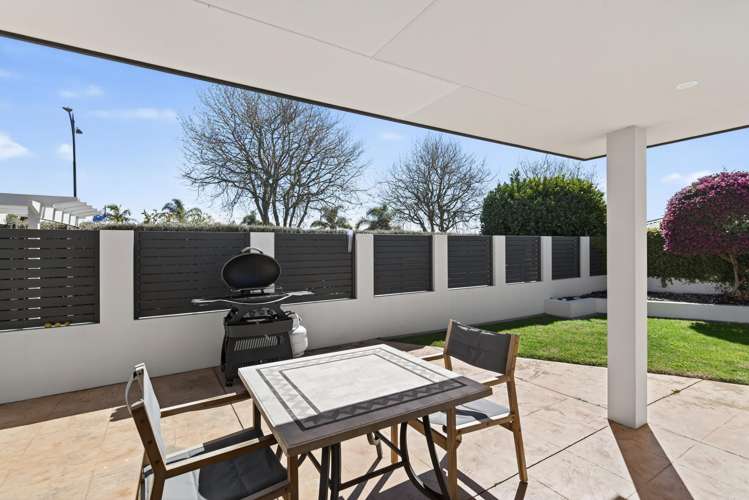 1 Bellbird Rise Pyes Pa_11