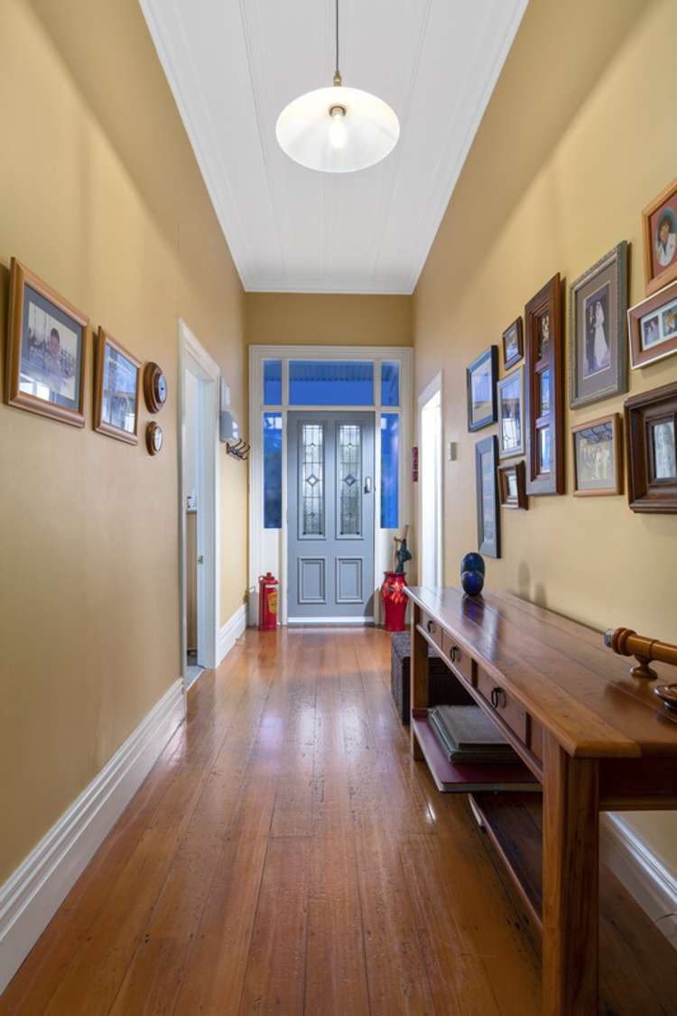 52 Lake Road Narrow Neck_9