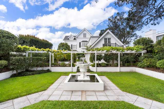 11 Kitchener Road Takapuna_1
