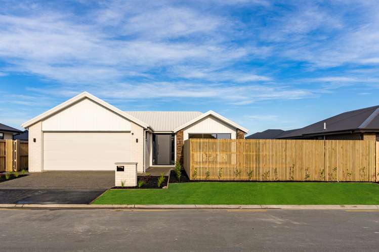 6 Flight Close Rolleston_15