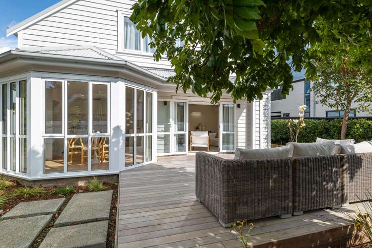 1 William Bond Street Stanley Point_27