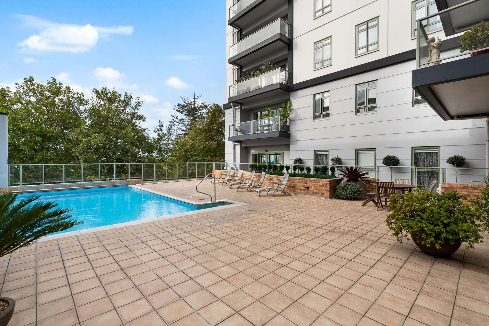 2E/8 Howe Street Freemans Bay_0