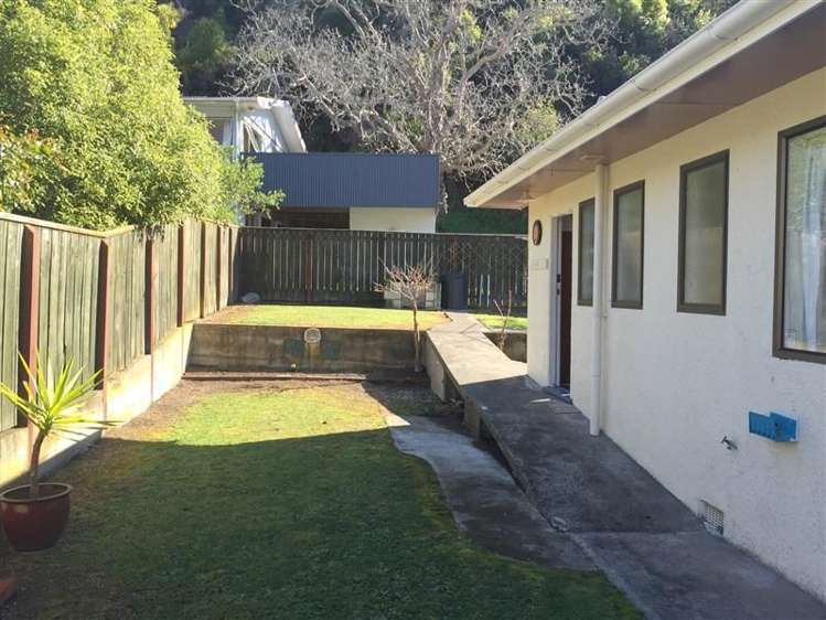 1/11 Burn Place The Brook_6