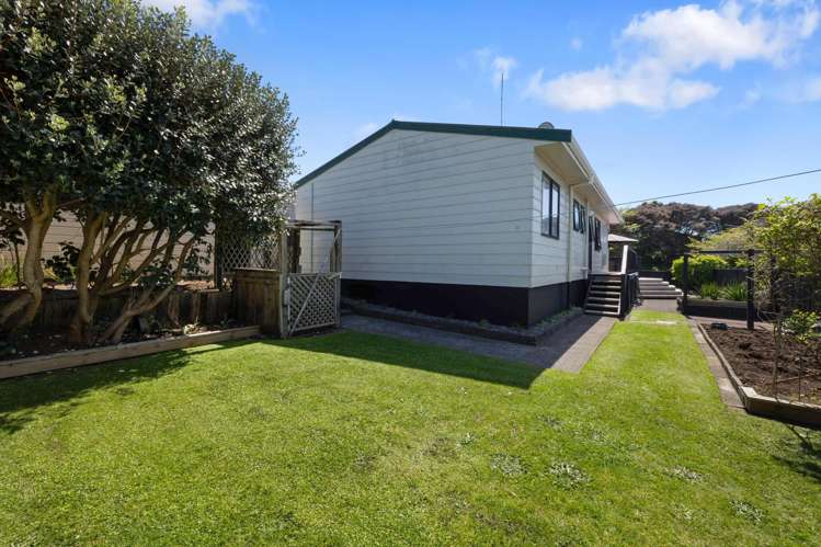 40 Poplar Grove Whalers Gate_9