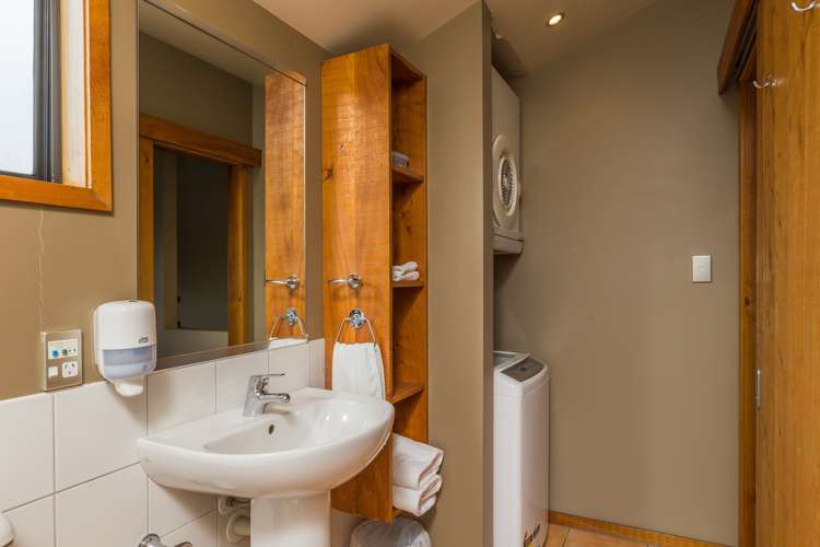 2 Hillsbrook Place Havelock North_5