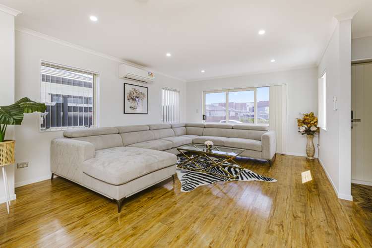 5 Survila Street Takanini_8