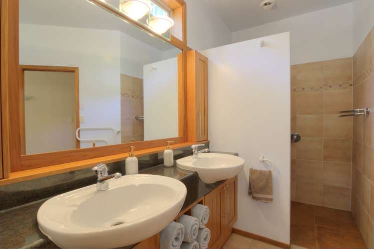 82 Brownhill Road Whitford_14