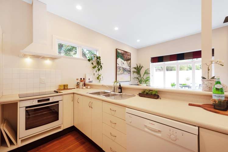 64 Beauchamp Street Karori_12