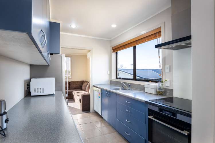 38 Trelawney Crescent Westown_15