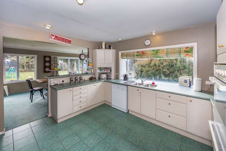 262 Chattertons Road McLeans Island_14