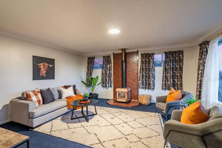 83 Racecourse Road Glengarry_11