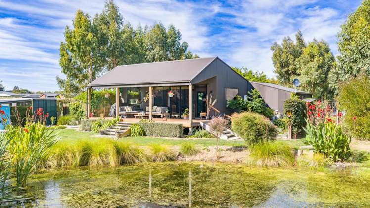 2B Bibby Street Waipawa_13