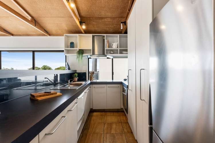 170 Vipond Road Stanmore Bay_12