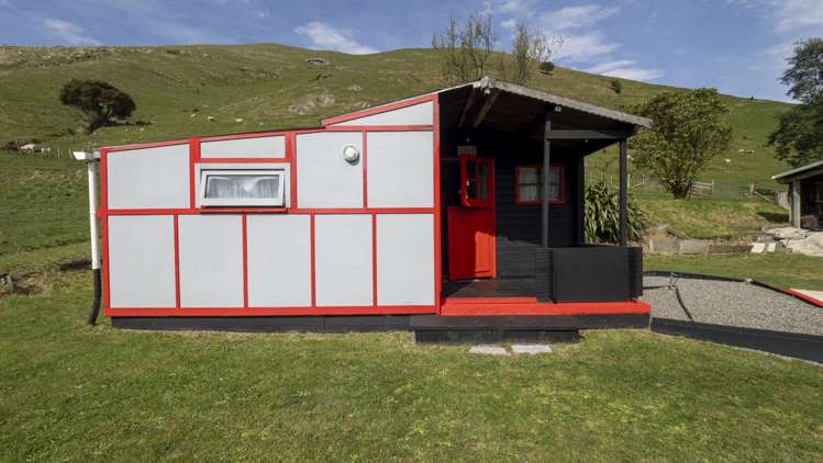 727 Mikimiki Road Mikimiki_11