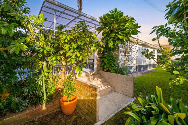 1/6 Titoki Avenue Mangere Bridge_24