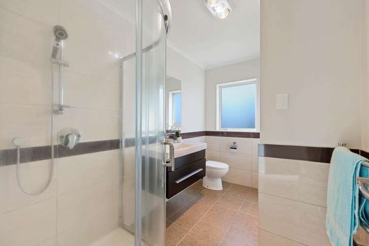 16 Coolaghy Drive Flat Bush_22