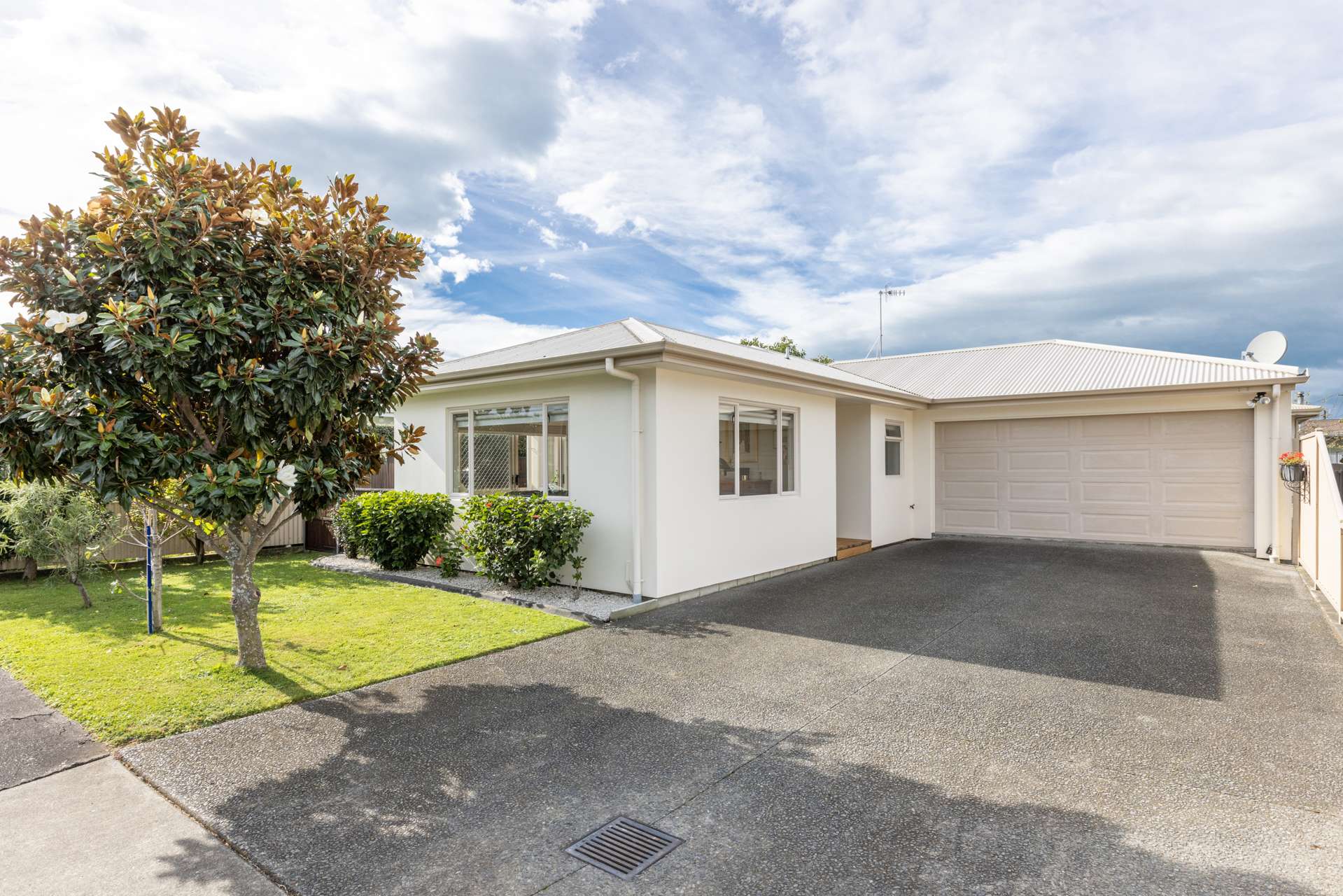 14 Cassino Crescent Onekawa_0