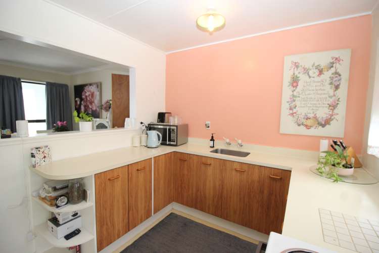 28b Pollen Street Woodville_12