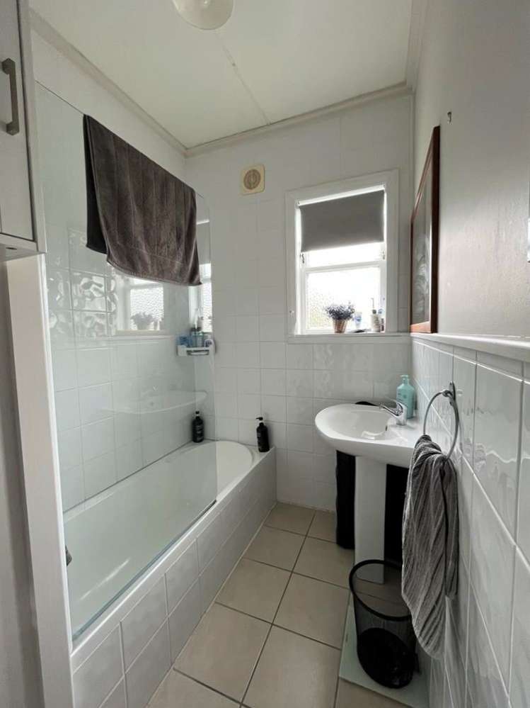 132 Cornwall Street Masterton_9