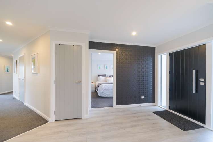 13 Freedom Drive Kelvin Grove_14