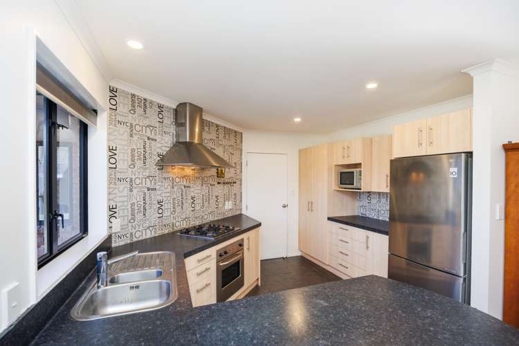 15 Orlando Way Kelvin Grove_7