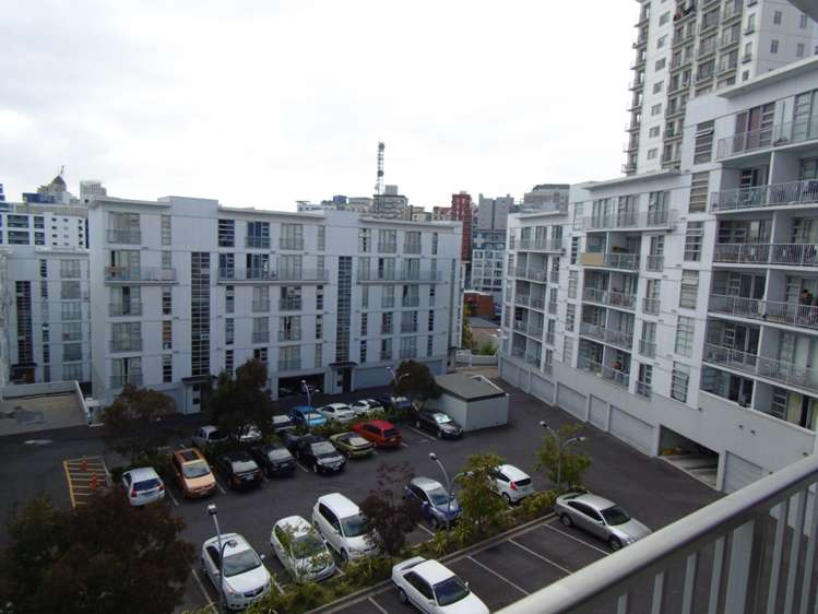 11C City Road 10015_10