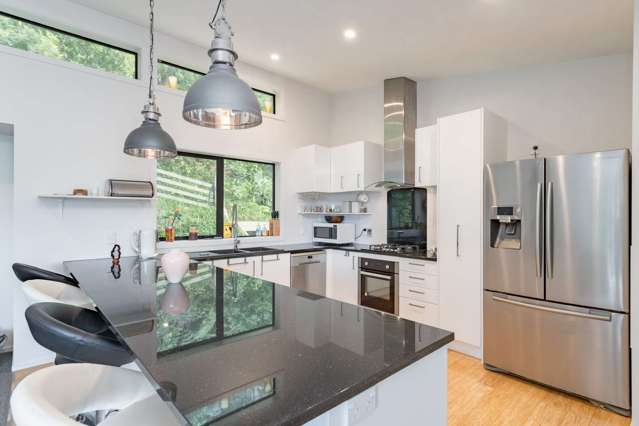 78 Howard Rd Eastbourne_2