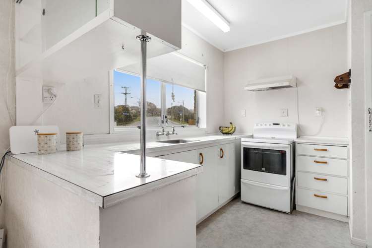 1/2 Pounamu Place Cockle Bay_5