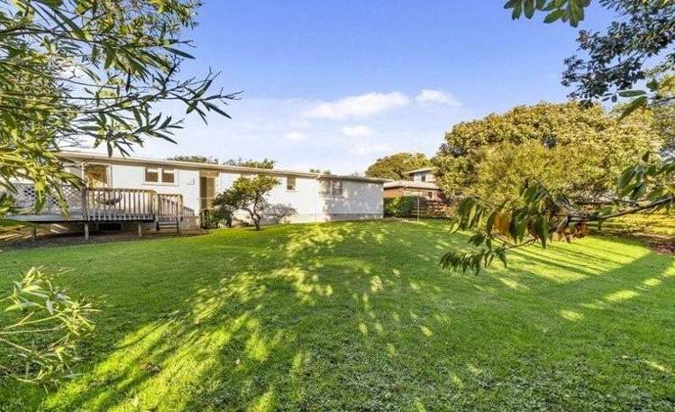 8 Ashcroft Avenue Mangere Bridge_9