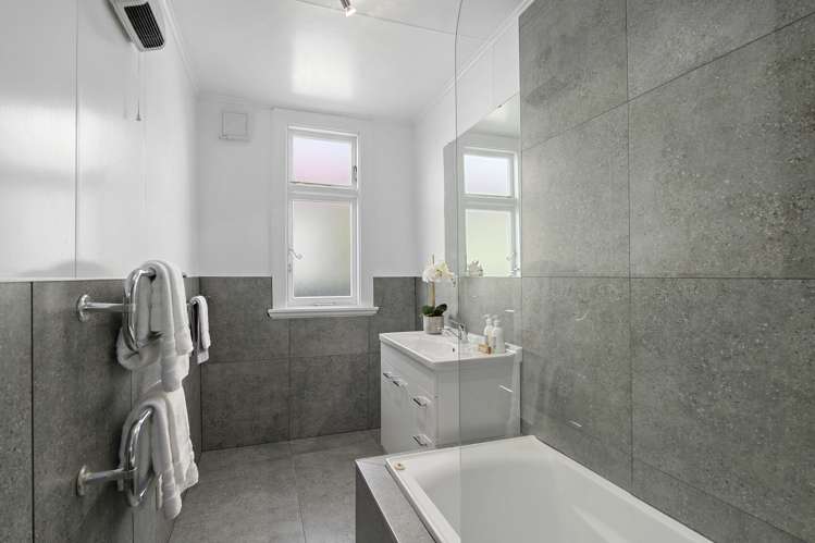 229 Geraldine Street Edgeware_14