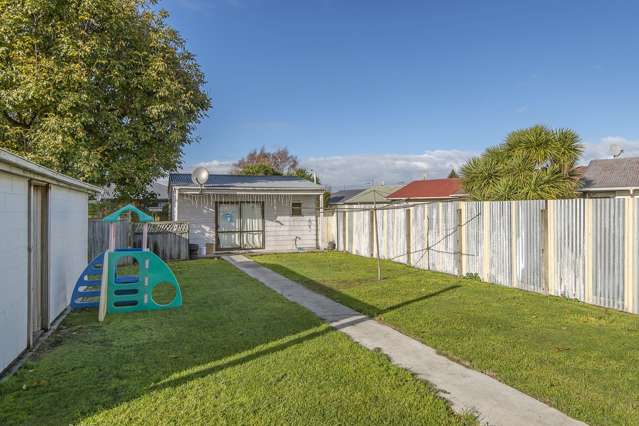 33 De Havilland Street Hornby_2