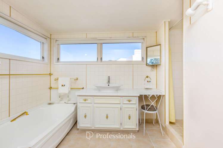 4 Penrose Street Woburn_19