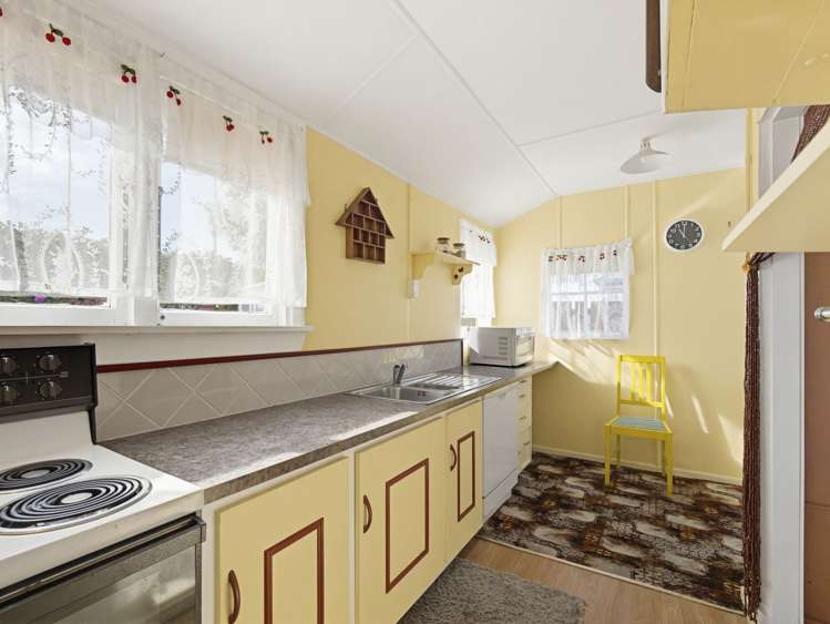 80 Pacific Drive Southbridge_10