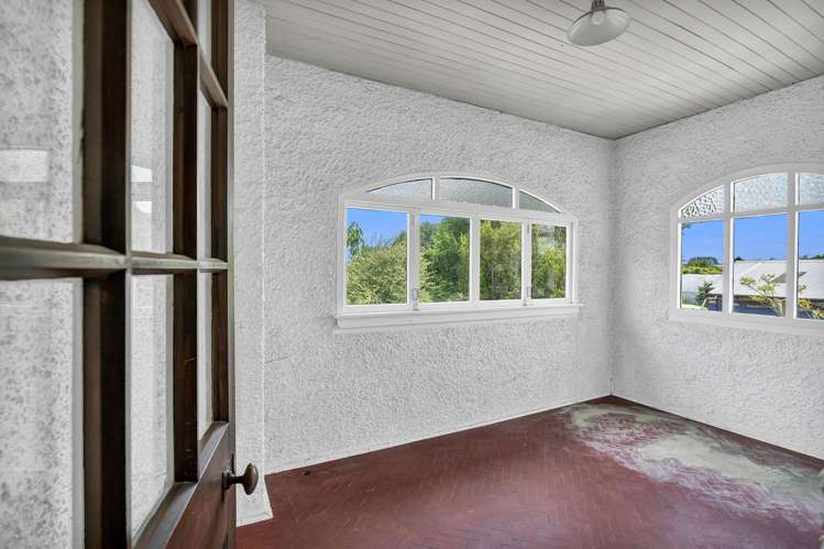 175 and175A High Street Eltham_19